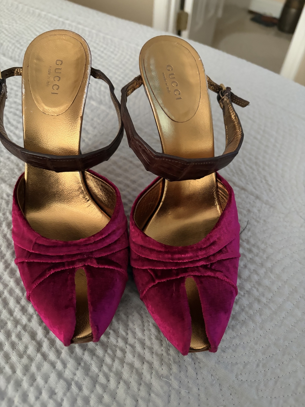 Gucci Pink Velvet Peep-Toe Heels with Gold Insoles and Brown Straps